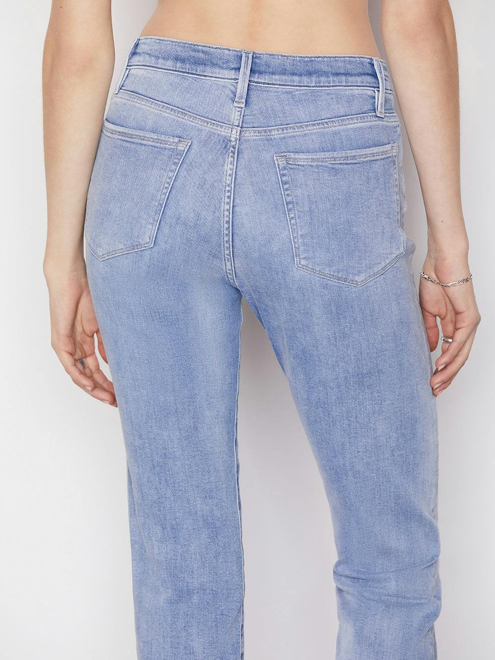 back view alt:fit2